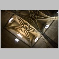 Catedral de Huesca, photo Trevor Huxham, flickr.jpg